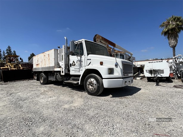 2000 FREIGHTLINER FL60 - Imagen 1 de 20